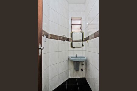 Casa para alugar com 232m², 4 quartos e 3 vagasLavabo