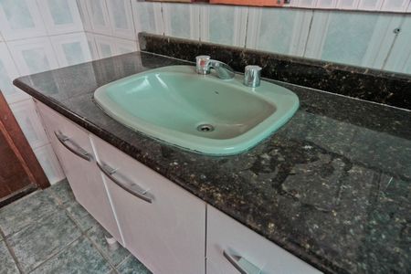 Casa para alugar com 232m², 4 quartos e 3 vagasBanheiro da Suíte