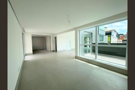 Apartamento à venda com 315m², 4 quartos e 4 vagasSala