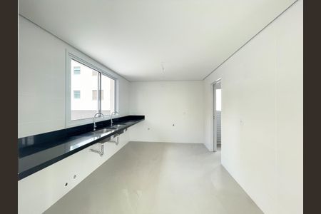 Apartamento à venda com 315m², 4 quartos e 4 vagasCozinha