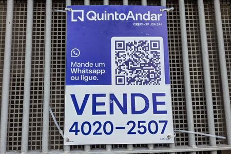 Casa à venda com 261m², 6 quartos e 1 vagaPlaquinha 