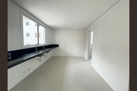 Apartamento à venda com 156m², 4 quartos e 4 vagasCozinha