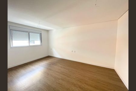 Apartamento à venda com 156m², 4 quartos e 4 vagasSuíte master