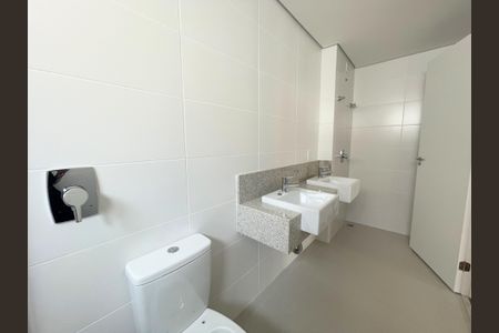 Apartamento à venda com 156m², 4 quartos e 4 vagasBanheiro Suíte master