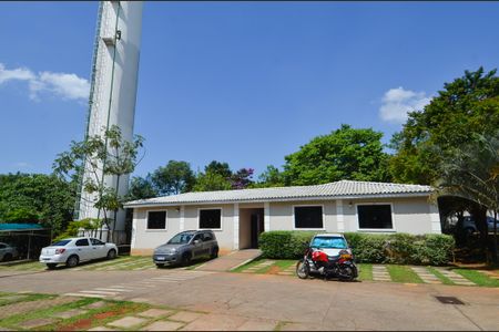 Apartamento para alugar com 45m², 2 quartos e 1 vaga Apartamento para alugar com 45m², 2 quartos e 1 vagaÁrea comum - Salão de festas