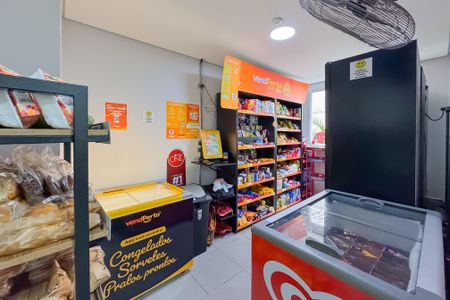 Apartamento à venda com 34m², 2 quartos e sem vagaMercado 24 Horas