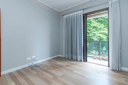 Apartamento para alugar com 180m², 3 quartos e 3 vagas Apartamento para alugar com 180m², 3 quartos e 3 vagasSuíte