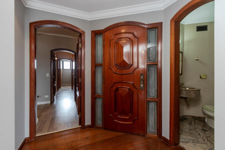 Apartamento para alugar com 180m², 3 quartos e 3 vagas Apartamento para alugar com 180m², 3 quartos e 3 vagasHall de Entrada