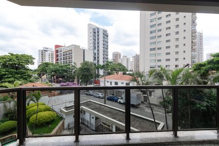Apartamento para alugar com 180m², 3 quartos e 3 vagas Apartamento para alugar com 180m², 3 quartos e 3 vagasVaranda da Sala