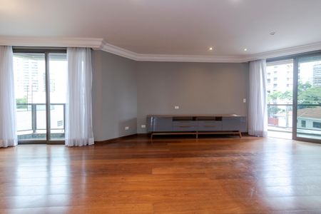 Apartamento para alugar com 180m², 3 quartos e 3 vagas Apartamento para alugar com 180m², 3 quartos e 3 vagasSala