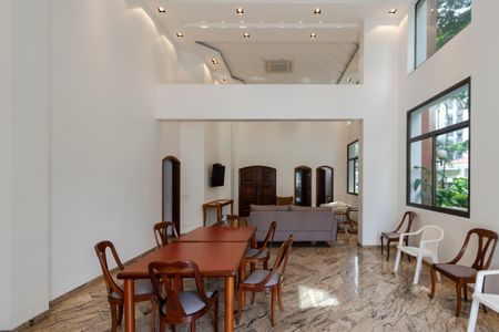 Apartamento para alugar com 180m², 3 quartos e 3 vagas Apartamento para alugar com 180m², 3 quartos e 3 vagasÁrea comum