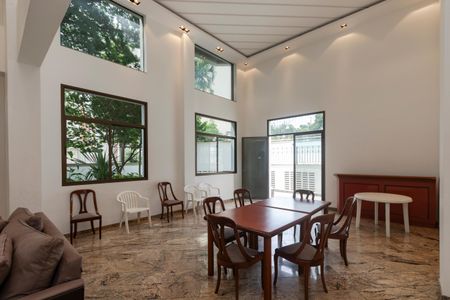 Apartamento para alugar com 180m², 3 quartos e 3 vagas Apartamento para alugar com 180m², 3 quartos e 3 vagasÁrea comum