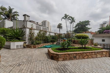 Apartamento para alugar com 180m², 3 quartos e 3 vagas Apartamento para alugar com 180m², 3 quartos e 3 vagasÁrea comum