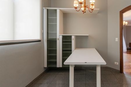 Apartamento para alugar com 180m², 3 quartos e 3 vagas Apartamento para alugar com 180m², 3 quartos e 3 vagasCopa