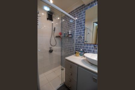 Apartamento para alugar com 62m², 2 quartos e 1 vaga Apartamento para alugar com 62m², 2 quartos e 1 vagaBanheiro da Suíte