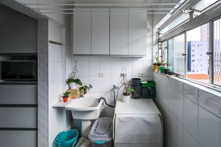 Apartamento à venda com 72m², 3 quartos e 1 vagaÁrea de Serviço