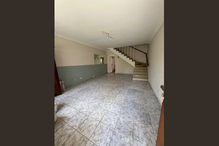 Foto 01 de casa à venda com 2 quartos, 78m² em Chácara Inglesa, São Paulo