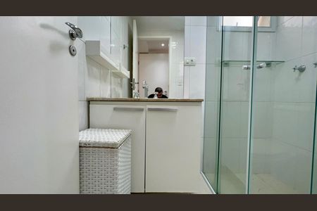 Apartamento à venda com 84m², 3 quartos e 2 vagasBanheiro