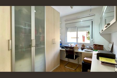 Apartamento à venda com 84m², 3 quartos e 2 vagasQuarto 2