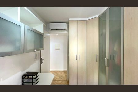 Apartamento à venda com 84m², 3 quartos e 2 vagasQuarto 2