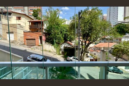 Apartamento à venda com 84m², 3 quartos e 2 vagasVaranda