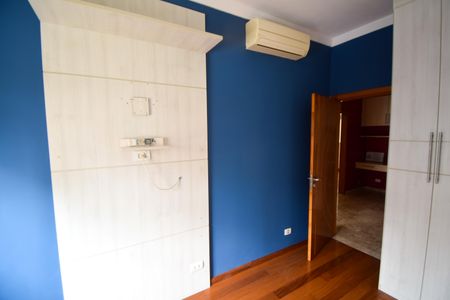 Casa à venda com 230m², 4 quartos e 3 vagasQuarto 2