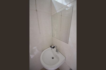 Casa à venda com 230m², 4 quartos e 3 vagasBanheiro Social 2