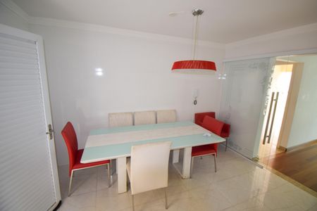 Casa à venda com 230m², 4 quartos e 3 vagasSala de Jantar