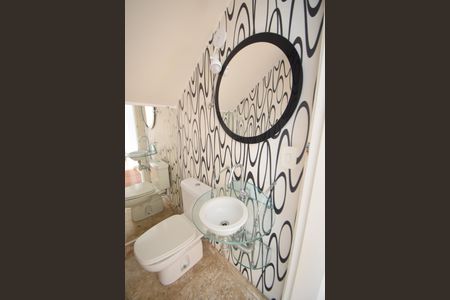 Casa à venda com 230m², 4 quartos e 3 vagasLavabo