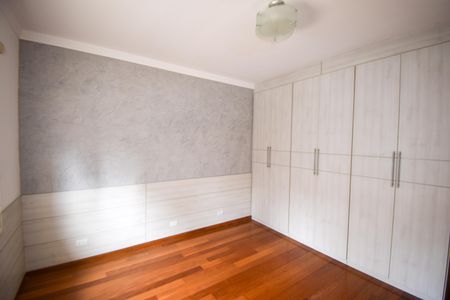 Casa à venda com 230m², 4 quartos e 3 vagasQuarto 3