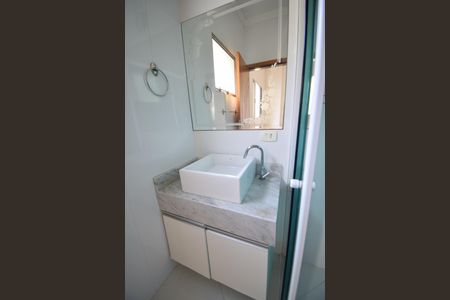 Casa à venda com 230m², 4 quartos e 3 vagasBanheiro da Suíte