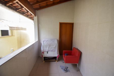 Casa à venda com 230m², 4 quartos e 3 vagasÁrea de Serviço