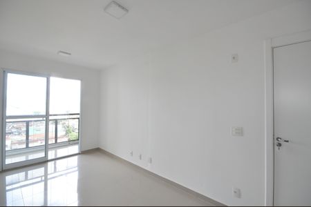 Sala de apartamento para alugar com 3 quartos, 58m² em Parque Edu Chaves, São Paulo
