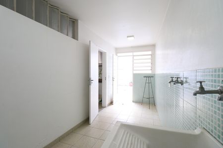Casa à venda com 392m², 6 quartos e 5 vagasÁrea de serviço 