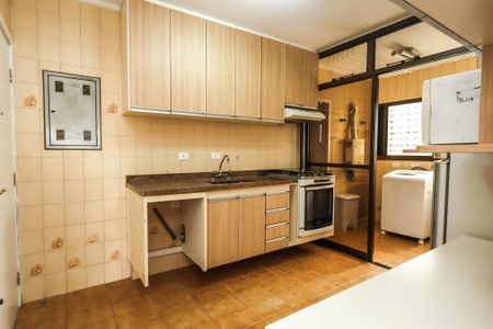 Apartamento à venda com 90m², 3 quartos e 2 vagasCozinha