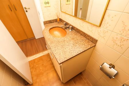 Apartamento à venda com 90m², 3 quartos e 2 vagasBanheiro Social