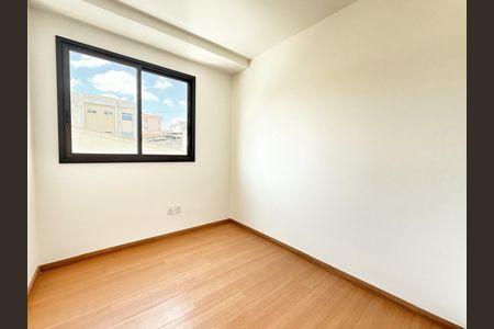 Apartamento à venda com 85m², 3 quartos e 1 vaga Apartamento à venda com 85m², 3 quartos e 1 vagaQuarto 2