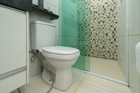 Casa à venda com 169m², 4 quartos e 2 vagasBanheiro 2