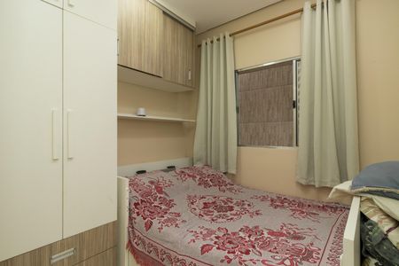 Casa à venda com 169m², 4 quartos e 2 vagasQuarto 2