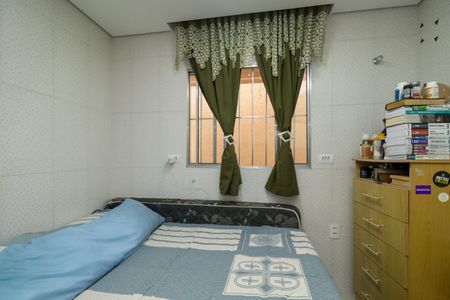 Casa à venda com 169m², 4 quartos e 2 vagasSuíte