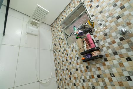 Casa à venda com 169m², 4 quartos e 2 vagasBanheiro 1