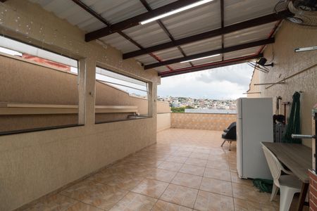 Casa à venda com 169m², 4 quartos e 2 vagasTerraço/Churrasqueira