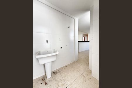 Apartamento à venda com 136m², 3 quartos e 1 vagaÁrea de Serviço