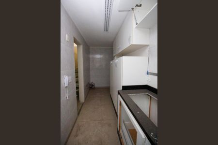 Apartamento à venda com 80m², 2 quartos e 1 vagaCozinha