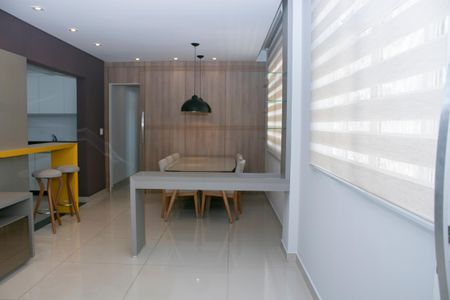sala de apartamento para alugar com 3 quartos, 117m² em Santo Antônio, Belo Horizonte