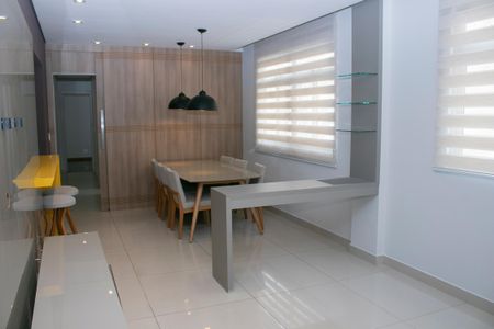 sala de apartamento para alugar com 3 quartos, 117m² em Santo Antônio, Belo Horizonte