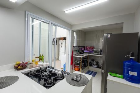 Casa para alugar com 100m², 3 quartos e 1 vagaCozinha