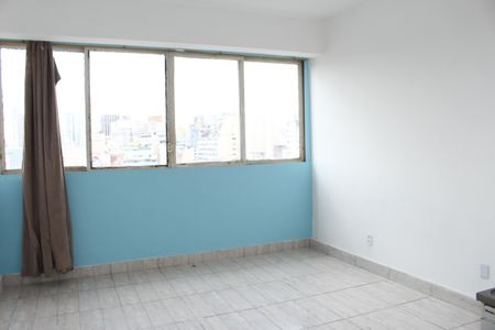 Kitnet/Studio à venda com 1 quarto, 30m² em Santa Efigênia, São Paulo