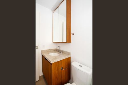 Apartamento para alugar com 58m², 2 quartos e 1 vaga Apartamento para alugar com 58m², 2 quartos e 1 vagaBanheiro da Suíte