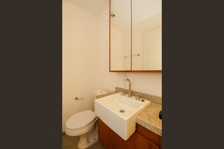 Apartamento para alugar com 58m², 2 quartos e 1 vaga Apartamento para alugar com 58m², 2 quartos e 1 vagaBanheiro Social